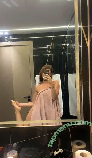nelliesworld / nellieskeepsakeco nude photo #0003