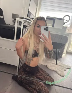  nude photo #0008