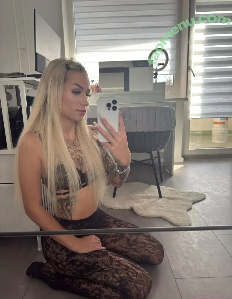 nelly_2004 nude photo #0032 (nelly_2004)