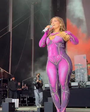 Nelly Furtado / juicyunknown / nellyfurtado nude photo #0296