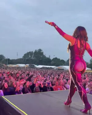 Nelly Furtado / juicyunknown / nellyfurtado nude photo #0300