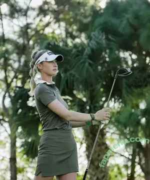 Nelly Korda / nellykorda nude photo #0044