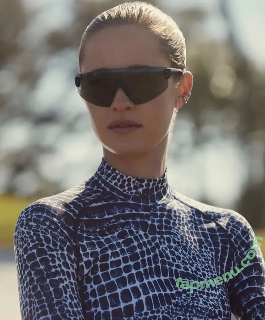 Nelly Korda nude photo #0034 (nellykorda)
