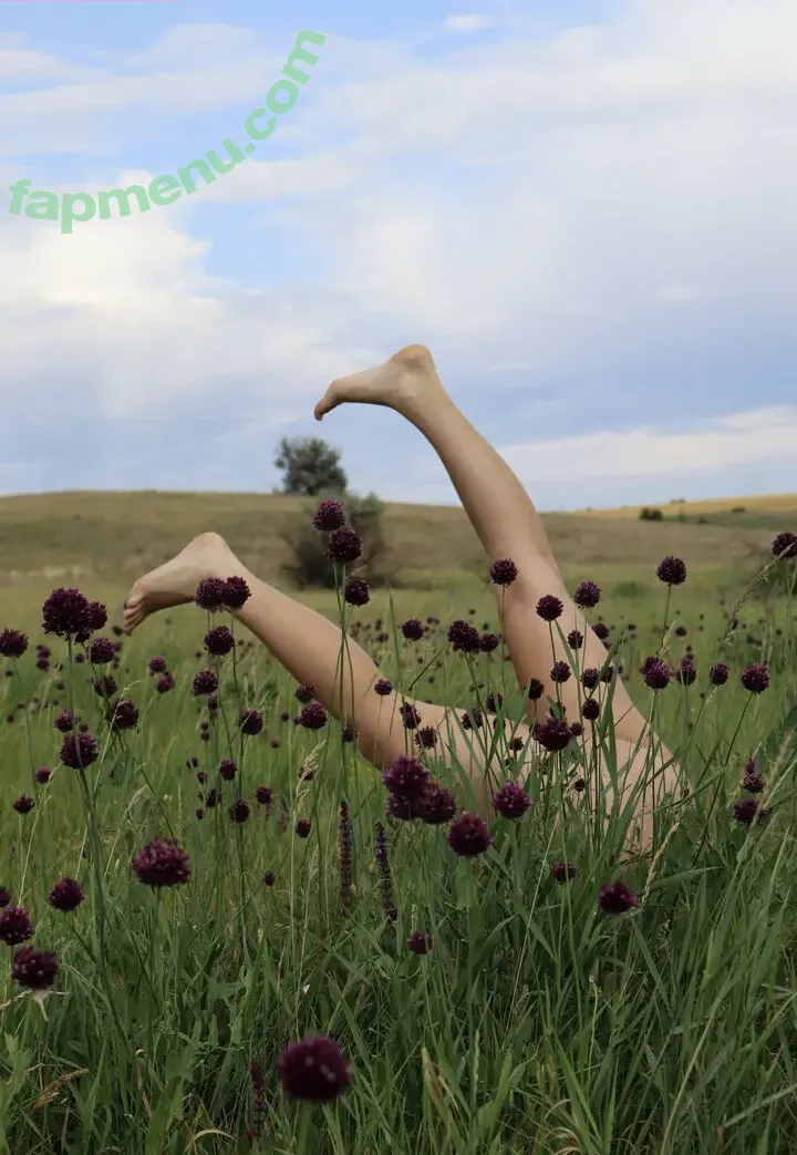 Nemmy Horin nude photo #0591 (Lolek / loless / nemmy_horin)