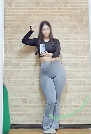 nene_booty / Nene_workout nude photo #3739