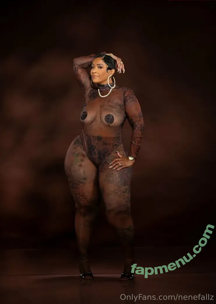 Nenefallz nude photo #0017 (Ny_red / neneleakes / nyemaexperience)