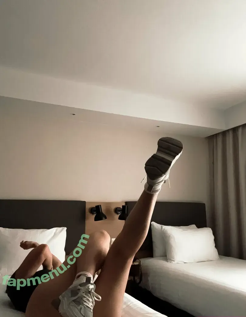 nepotribna nude photo #0059 (grizelda_nepotrib.na)