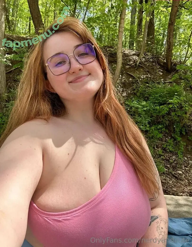 nerdyandcute nude photo #0014 (nerdyandcute)