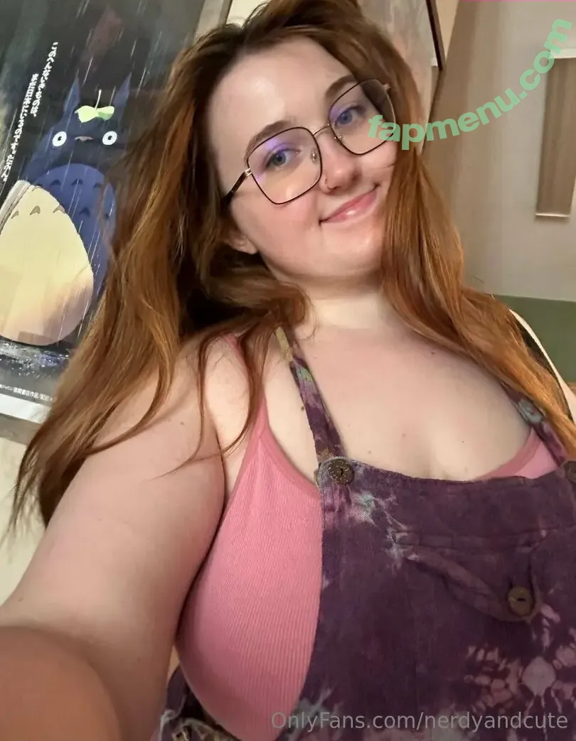 nerdyandcute nude photo #0018 (nerdyandcute)