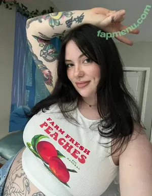 nerdydirtypeach / the_nerdy_peach nude photo #0026