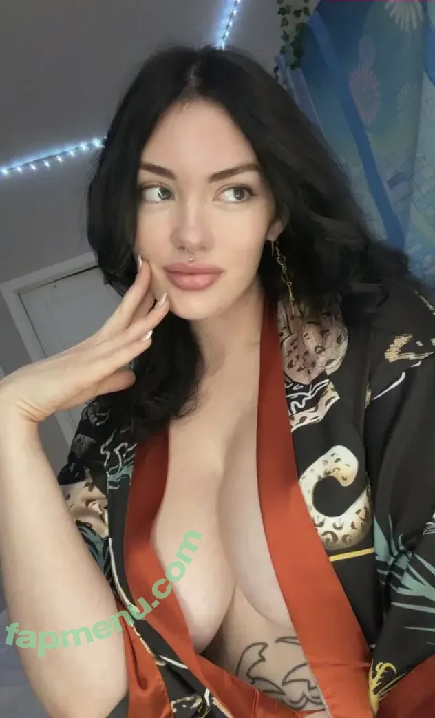 nerdydirtypeach nude photo #0106 (the_nerdy_peach)