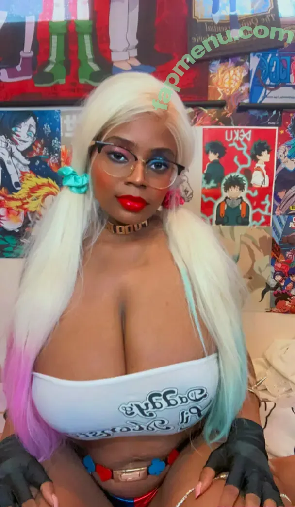 nerdynaomi nude photo #0024 (nerdynaomi)