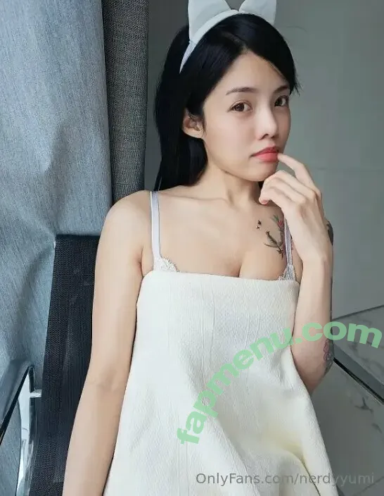 nerdyyumi nude photo #0162 (yumi_webtoon)