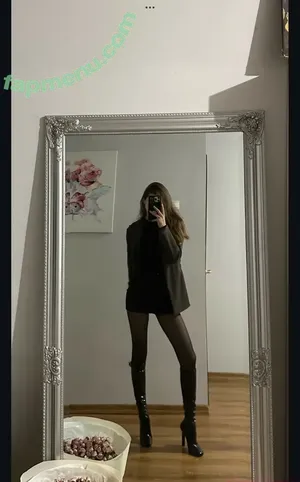 nesegodnyai / segodnyai nude photo #0287