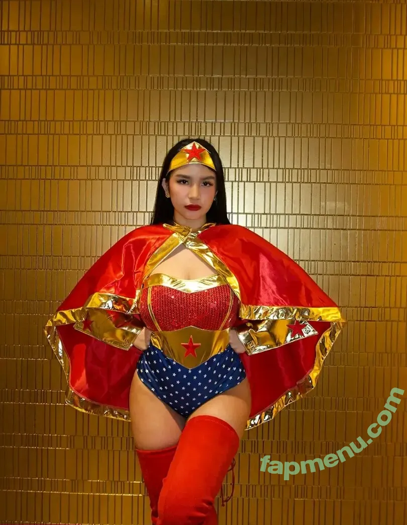 Neslyn Yauco nude photo #0089 (neslyn.ly)