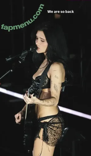 Nessa Barrett / moonologues / nessabarrett nude photo #0437