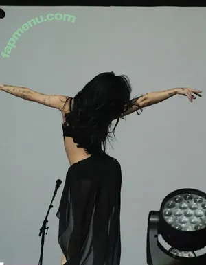 Nessa Barrett / moonologues / nessabarrett nude photo #0453