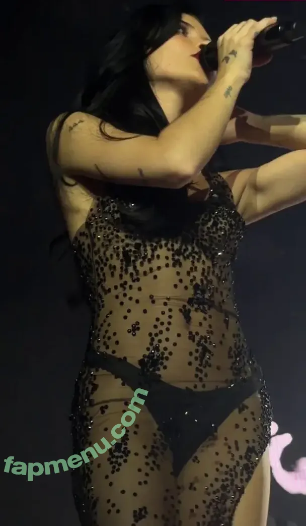 Nessa Barrett nude photo #0496 (nessabarrett)