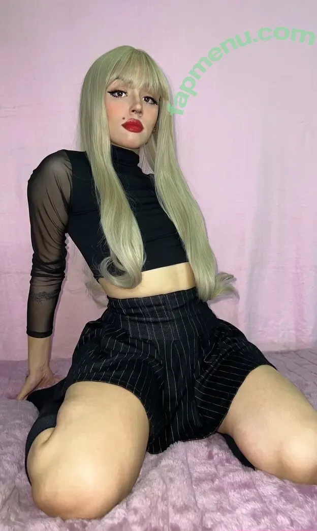 nessaaowo nude photo #0006 (nessaaowo)