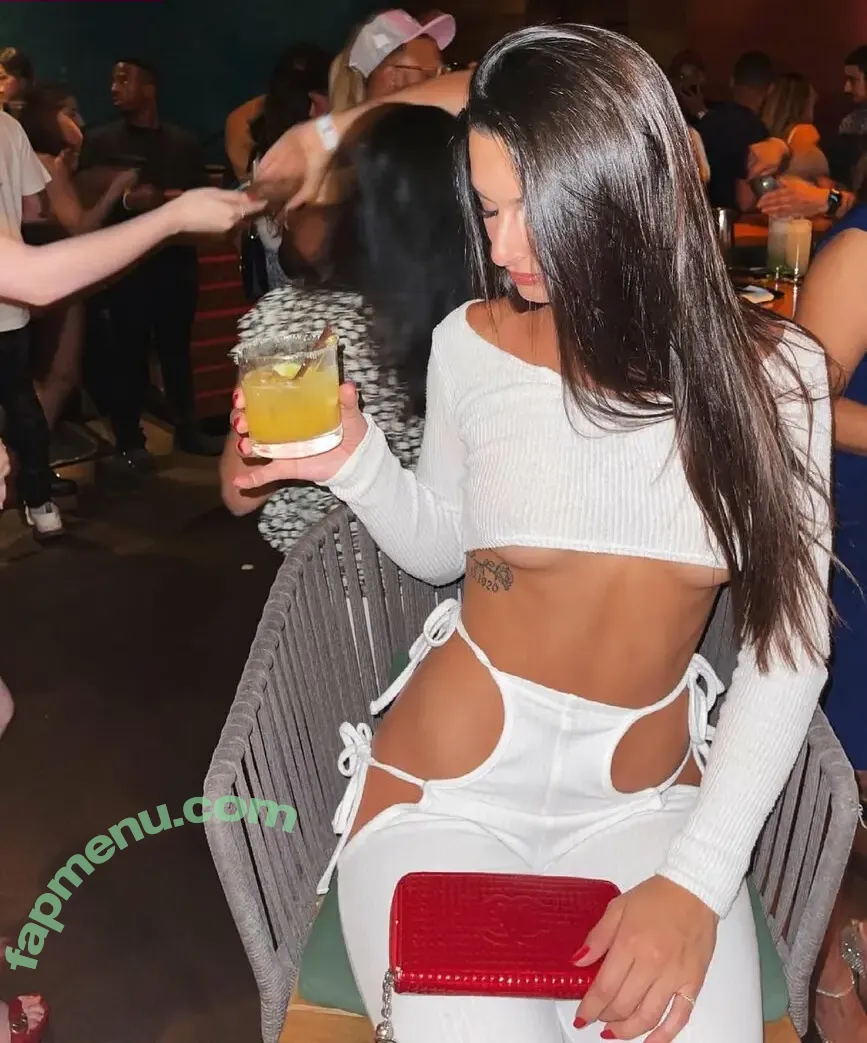 nessie302 nude photo #0009 (nessie302)