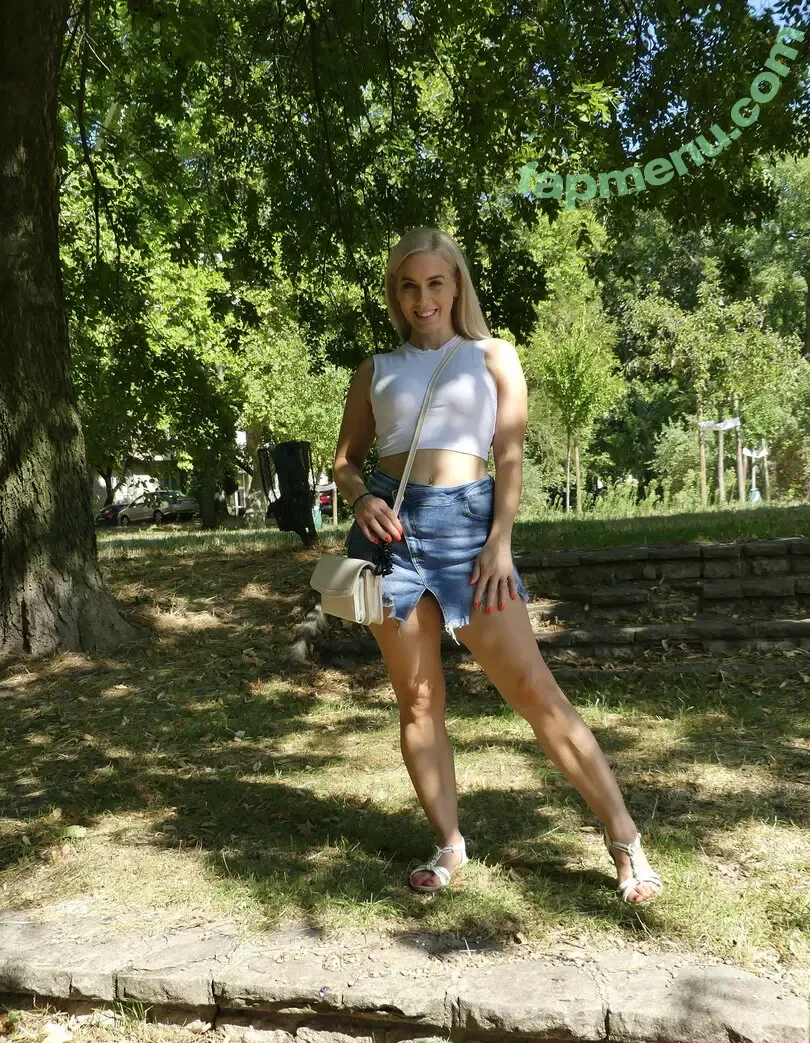 Nesty nude photo #0099 (realboynesty)