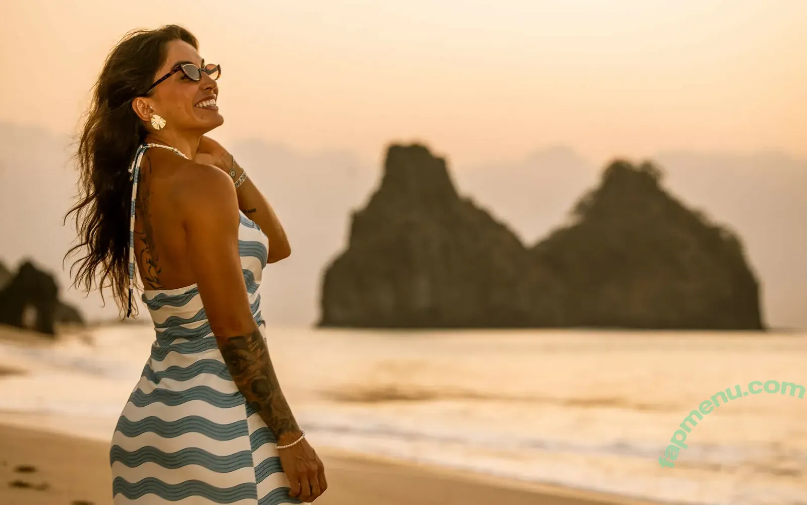 Neuronha Neurnha19 nude photo #0161 (Neuronha Neurnha19)