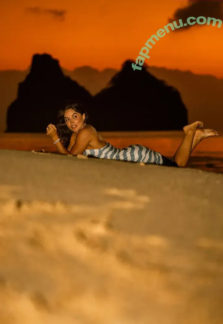 Neuronha Neurnha19 nude photo #0184 (Neuronha Neurnha19)