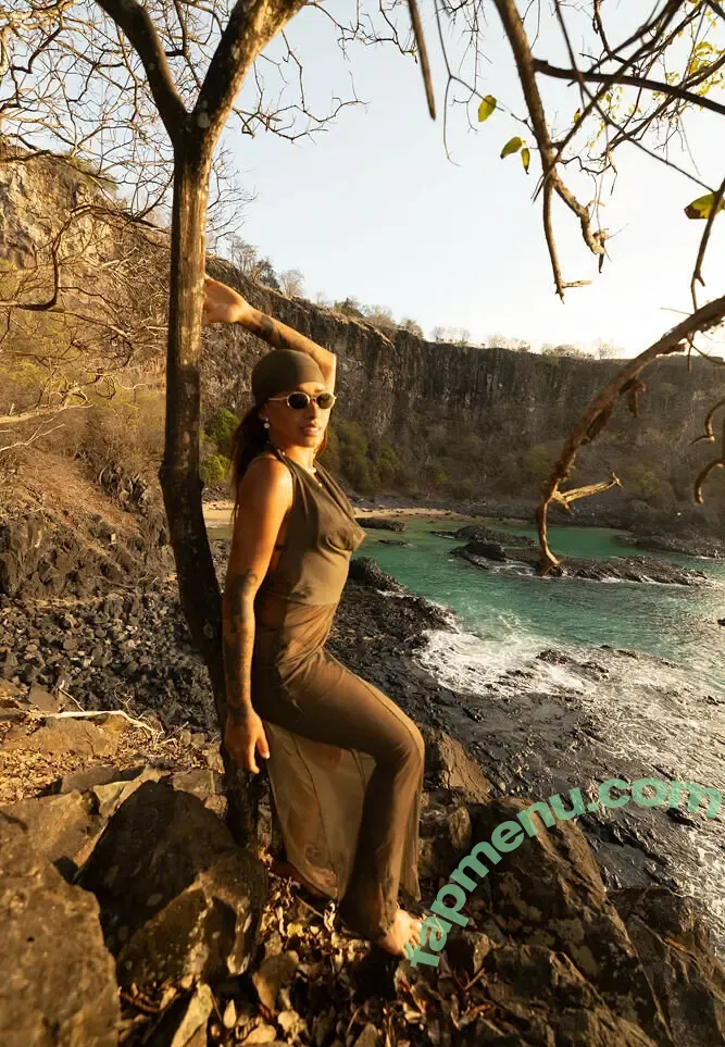 Neuronha Neurnha19 nude photo #0261 (Neuronha Neurnha19)