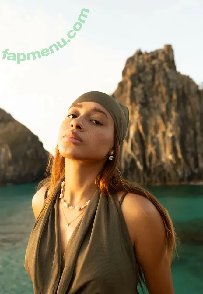 Neuronha Neurnha19 nude photo #0271 (Neuronha Neurnha19)