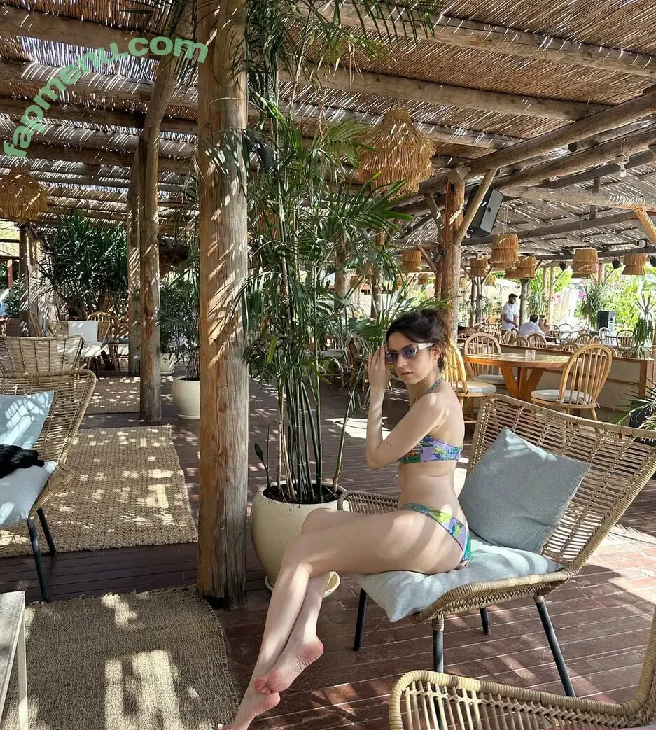 Neva Samancı Gökçe nude photo #0134 (nevasamanci)