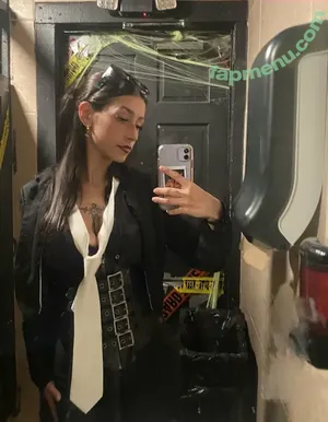 nevaevaaaaa / nevaevaaaaaa nude photo #0030