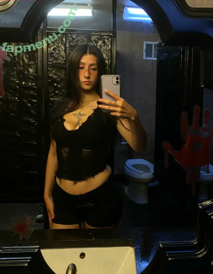 nevaevaaaaa nude photo #0029 (nevaevaaaaaa)