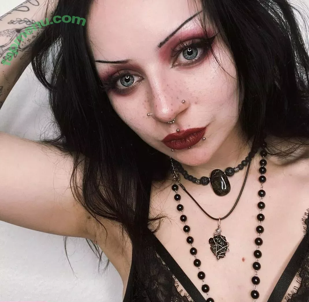 NevernaNoir nude photo #0027 (Mygothpersonality)