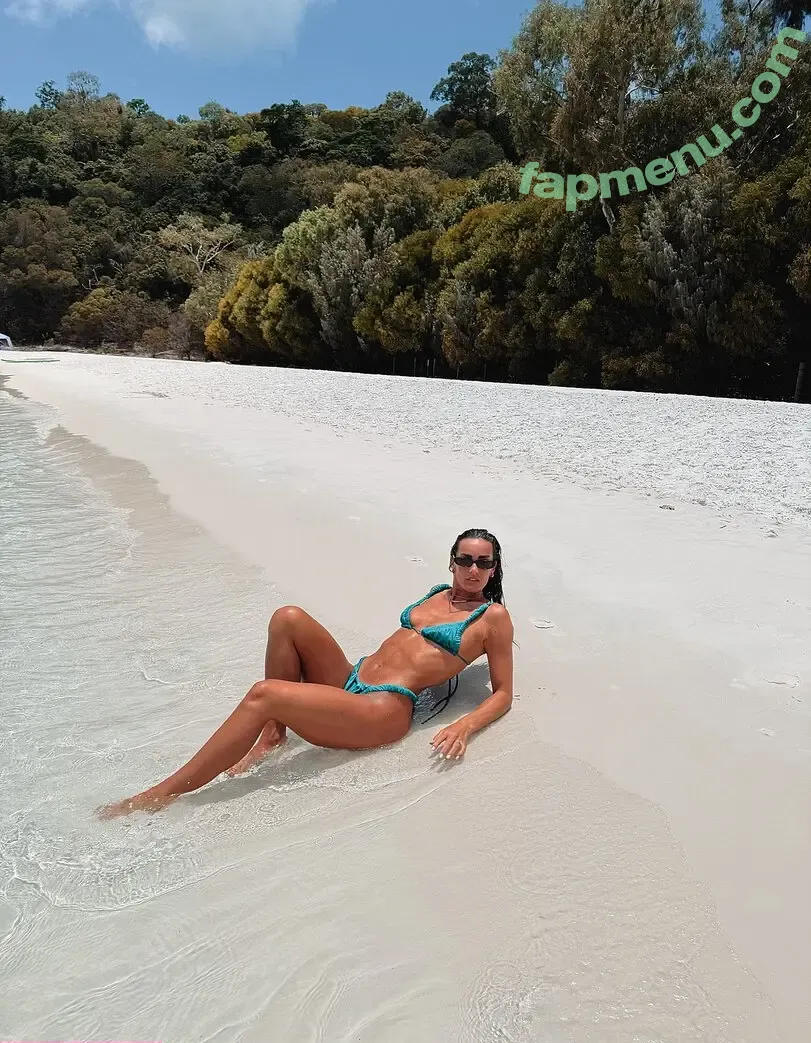 New UK Gladiators nude photo #0461 (gladiatorstv)