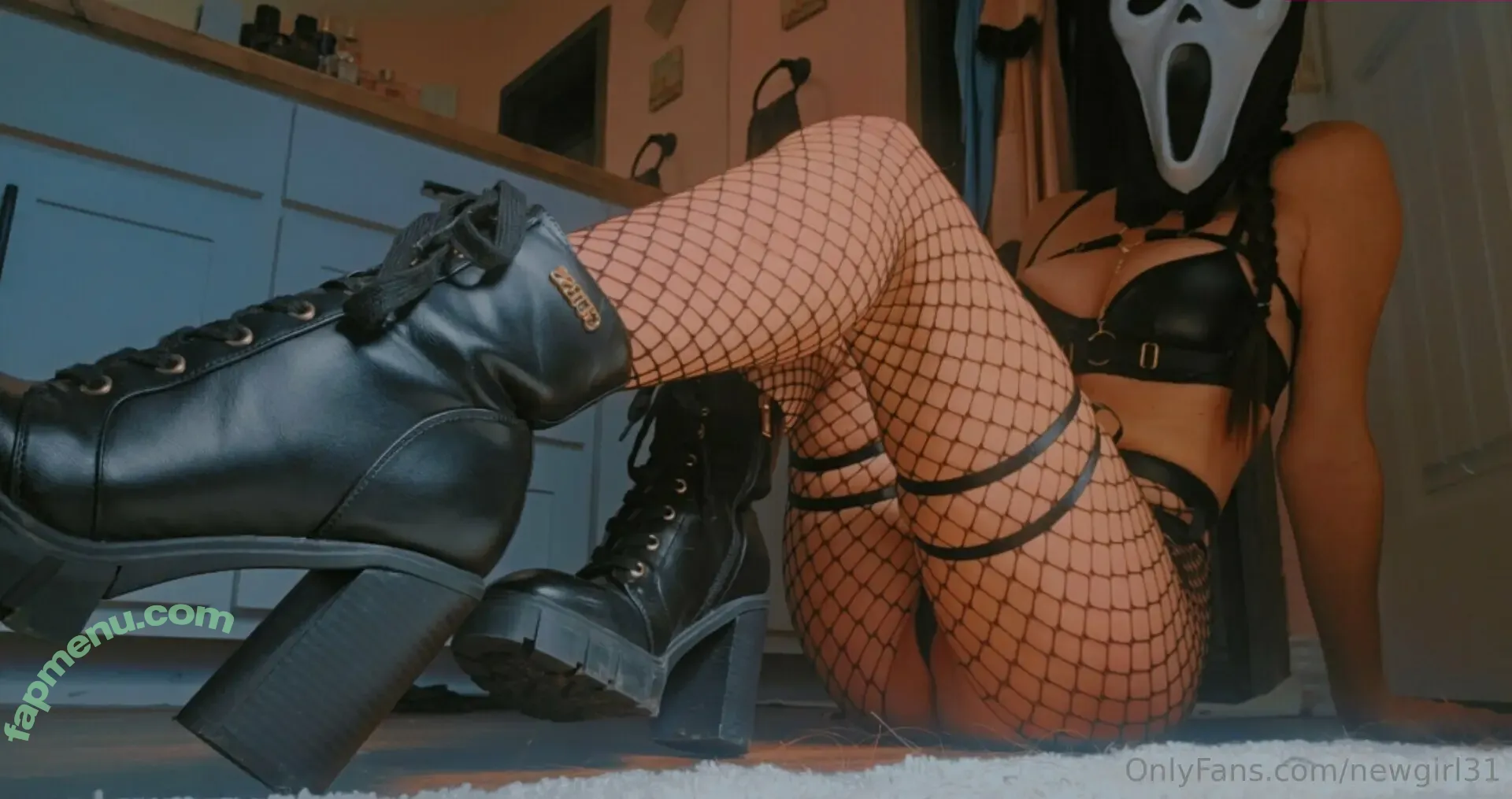 newgirl31 nude photo #0110 (newgirl31)