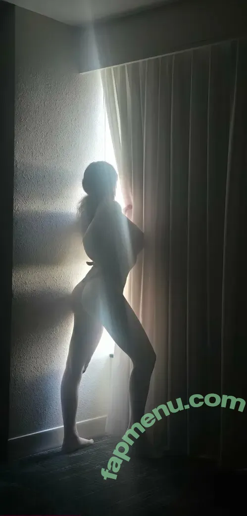 newthingsarefun nude photo #0012 (tx8ballqueen)