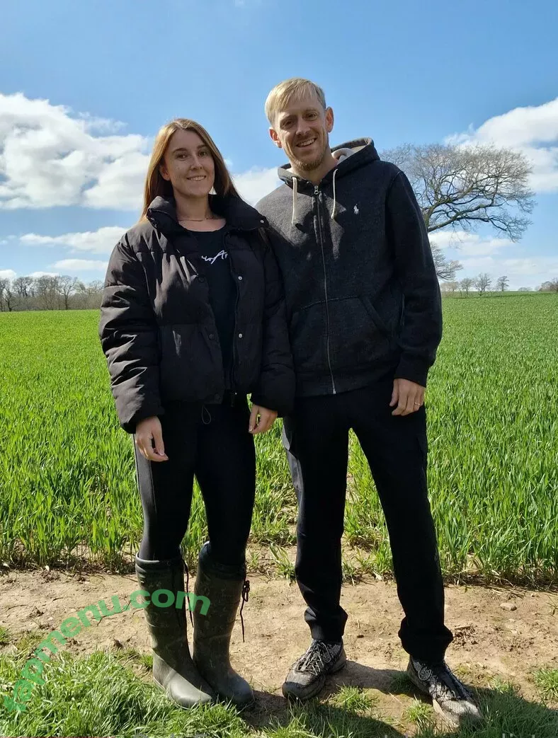 Nextdoornudists nude photo #0290 (ndnudists / nextdoornabers)