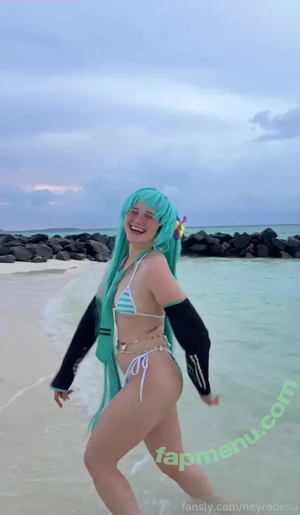 Neyrodesu nude photo #0015 (neyro_desu)