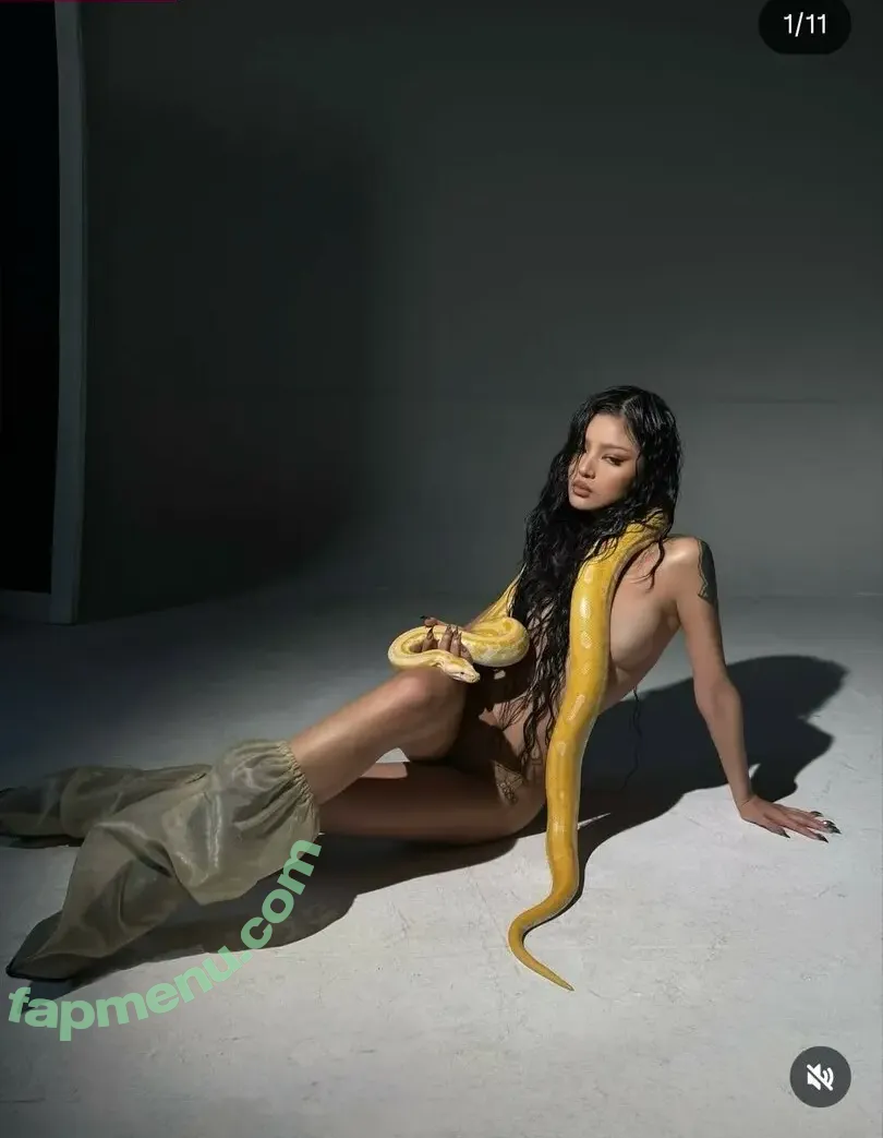 ngc1961 nude photo #0026 (ngc1961)