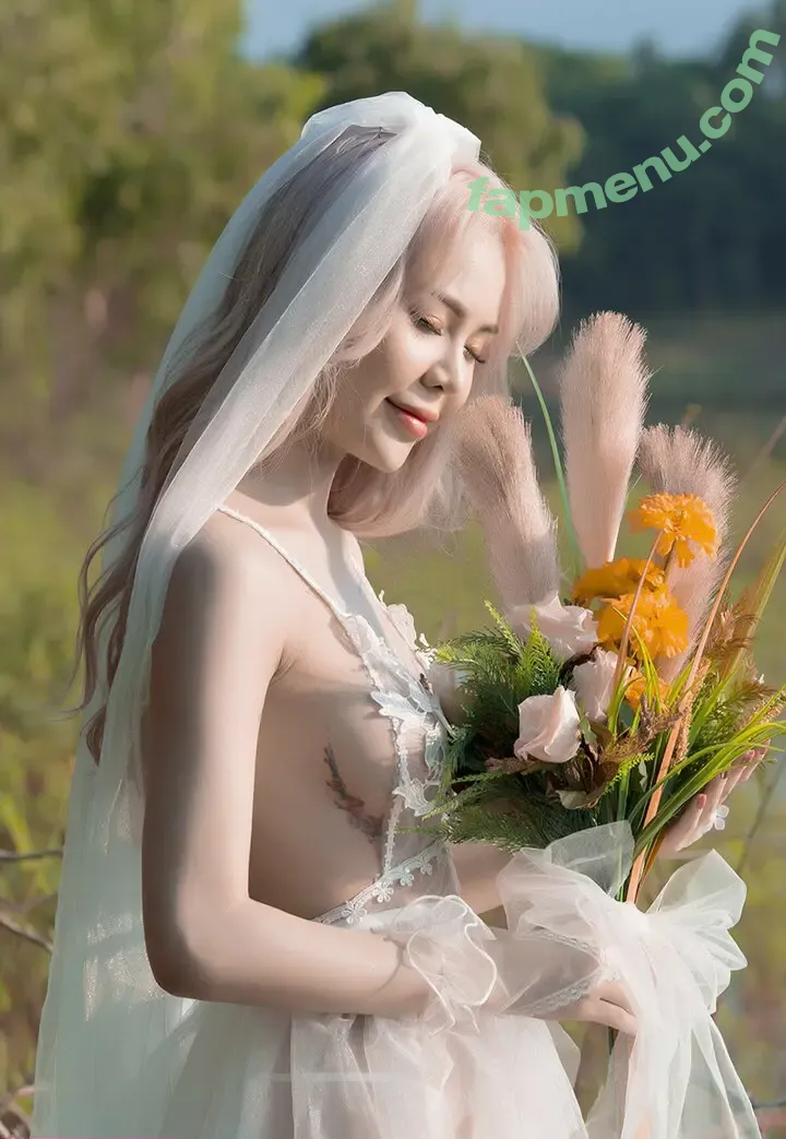 Nguyen Ha Linh nude photo #0028 (Nguyễn Hà Linh / laelia_1997)