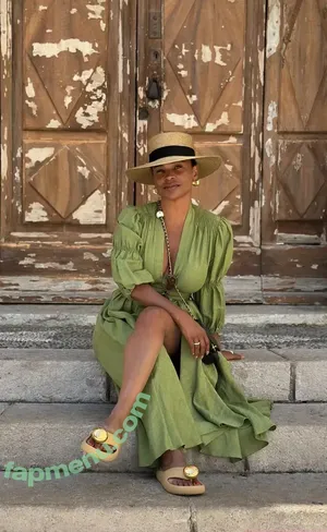 Nia Long / iamnialong nude photo #0014