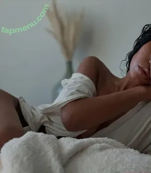 Nia Simone / MelaninMedicine / neyahsimone / ninasiimone nude photo #0180
