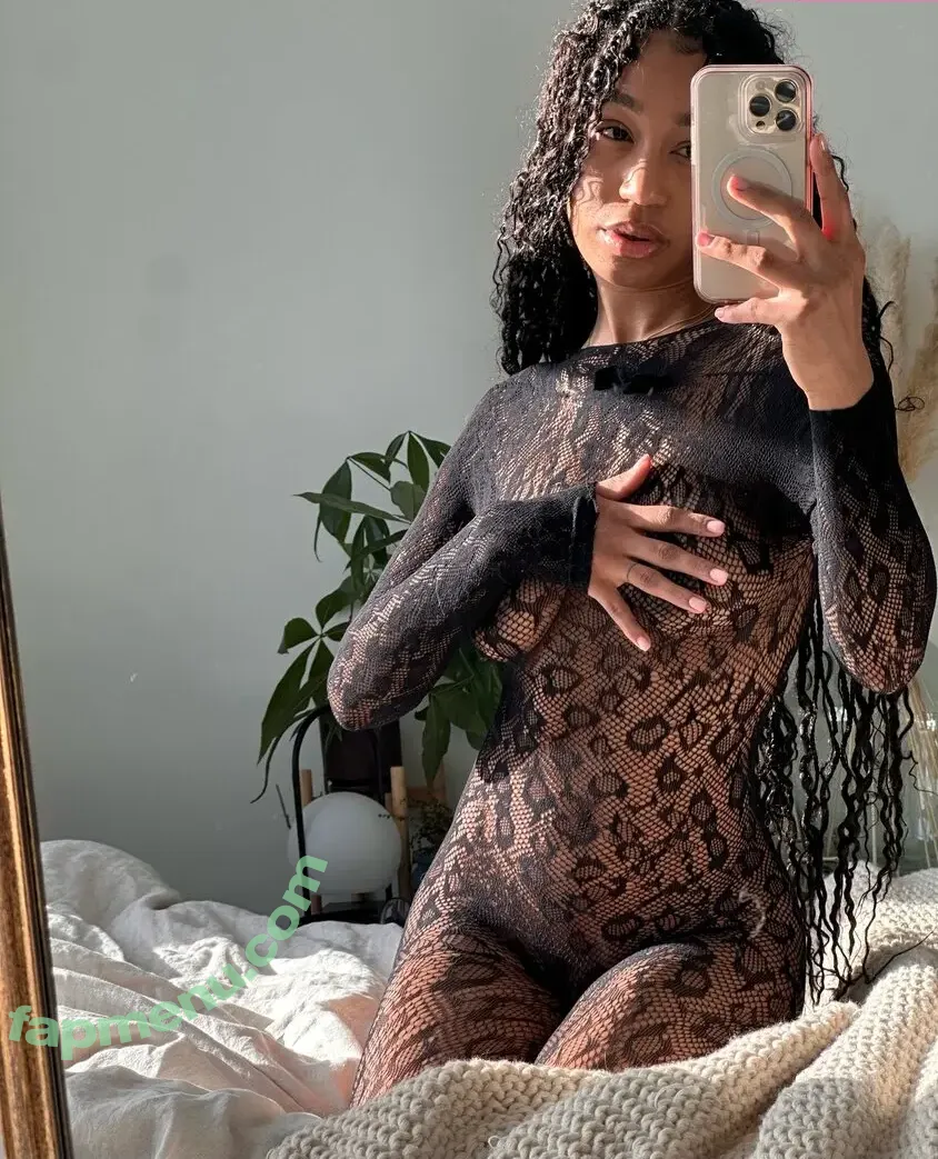 Nia Simone nude photo #0197 (MelaninMedicine / neyahsimone / ninasiimone)