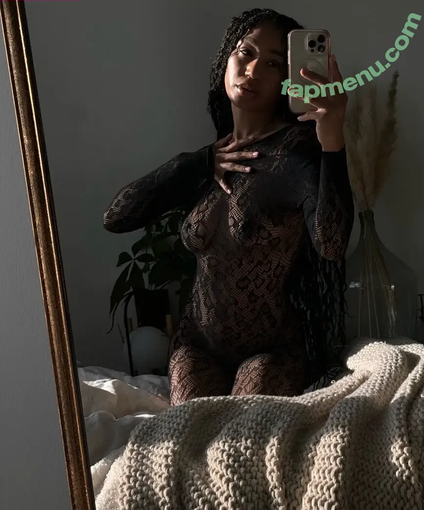 Nia Simone nude photo #0200 (MelaninMedicine / neyahsimone / ninasiimone)