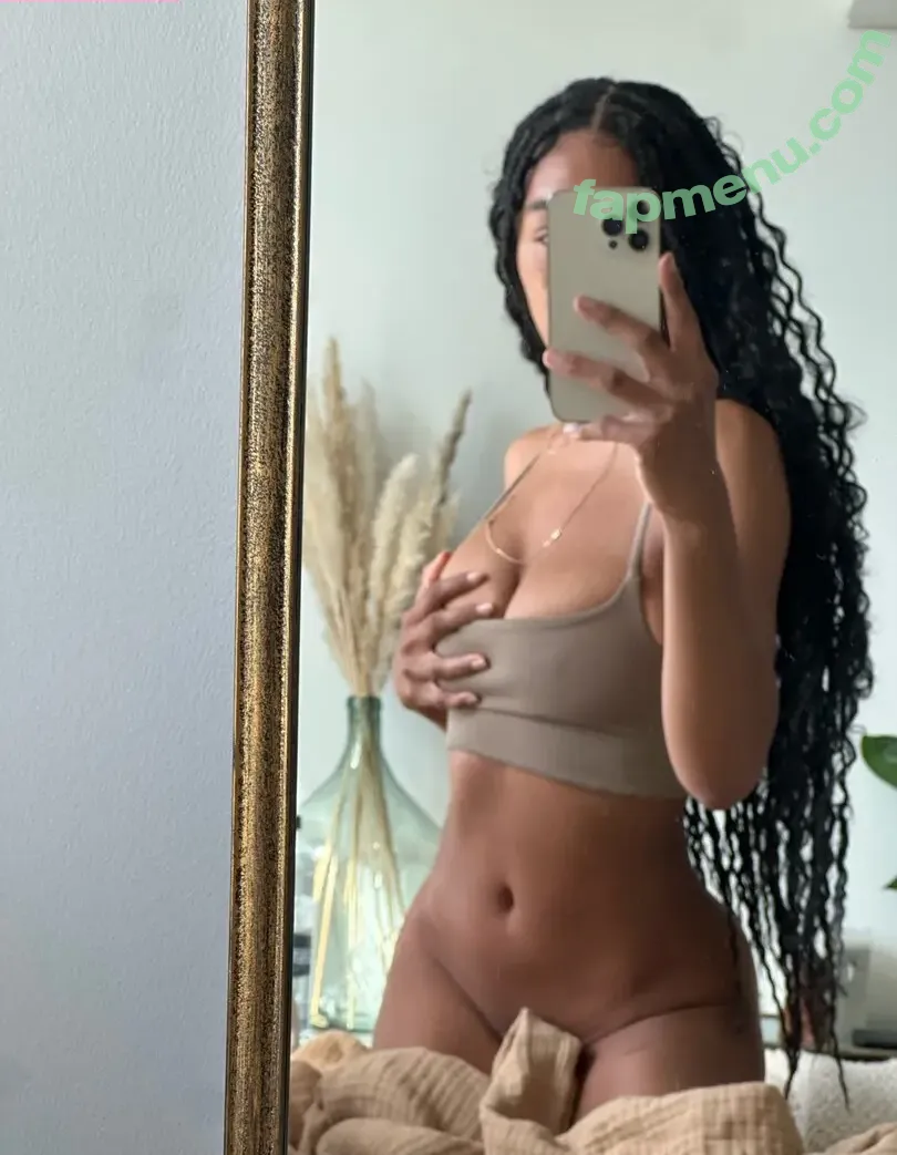 Nia Simone nude photo #0209 (MelaninMedicine / neyahsimone / ninasiimone)