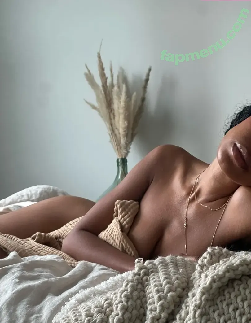 Nia Simone nude photo #0218 (MelaninMedicine / neyahsimone / ninasiimone)