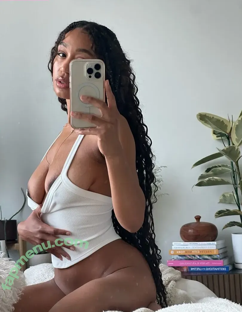 Nia Simone nude photo #0221 (MelaninMedicine / neyahsimone / ninasiimone)