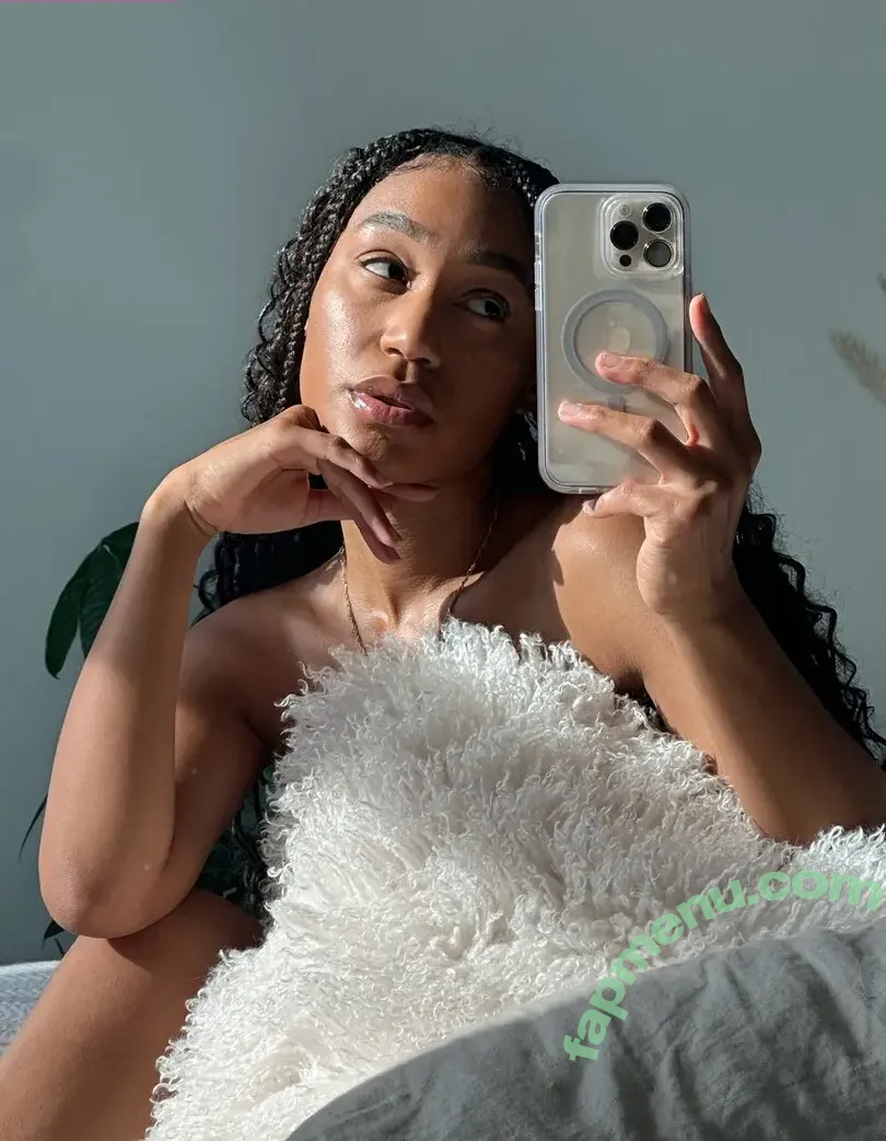 Nia Simone nude photo #0233 (MelaninMedicine / neyahsimone / ninasiimone)