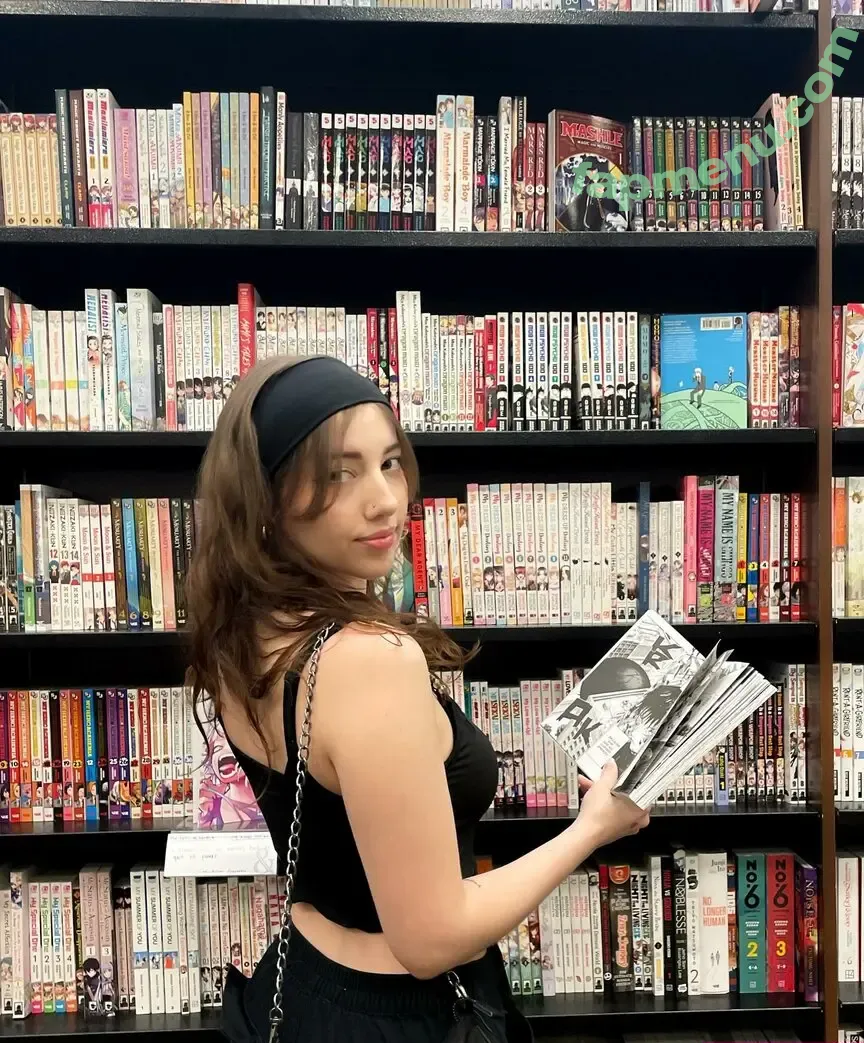 niaarellano nude photo #0043 (niaarellano)