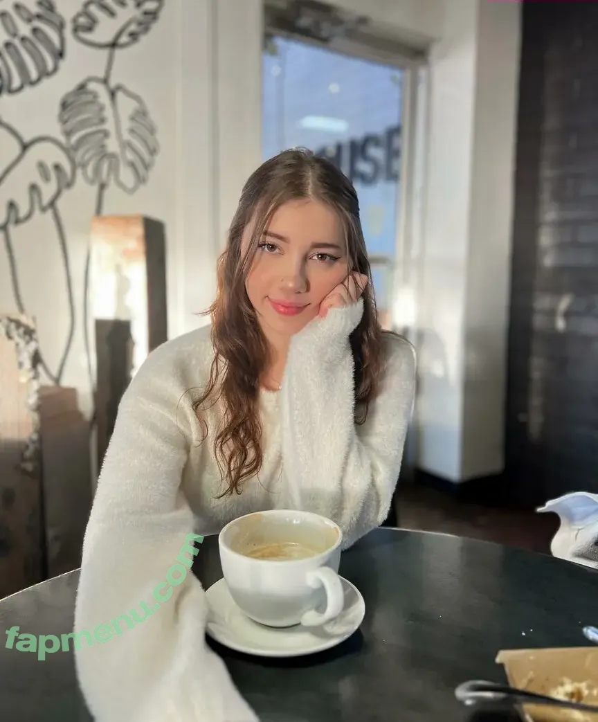 niaarellano nude photo #0048 (niaarellano)